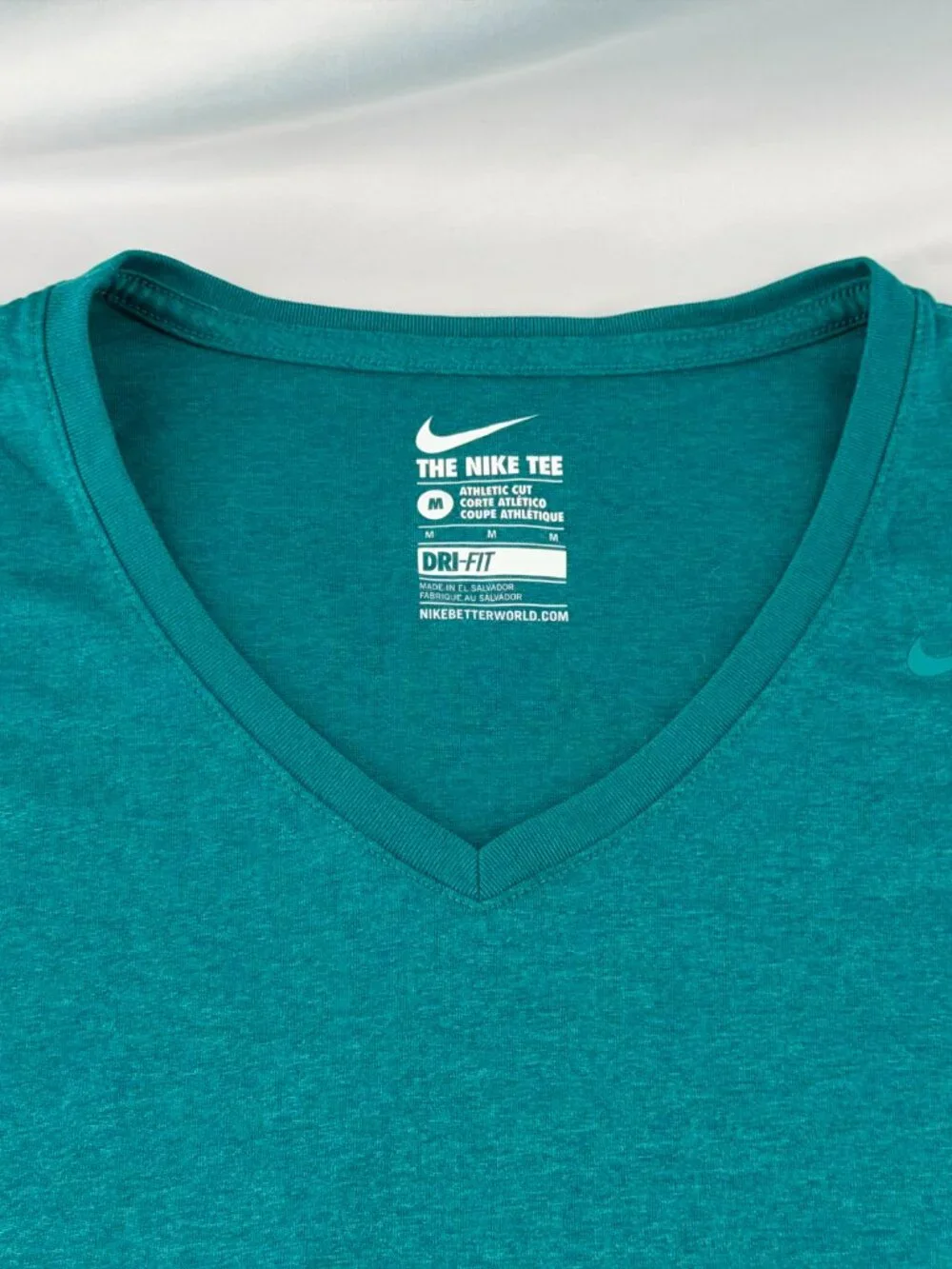Nike Dri-FIT V-Neck Athletic T-Shirt Teal Green Women's Size M